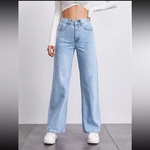 SHEIN BLUES Stone Wash Middle-Waisted Straight Jeans - Light Wash